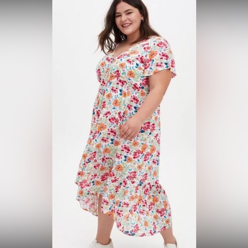 Torrid NWT Floral Dress